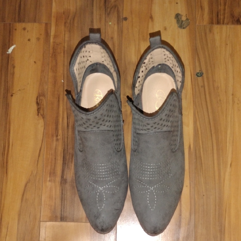 Gray Suede Women's Shoes